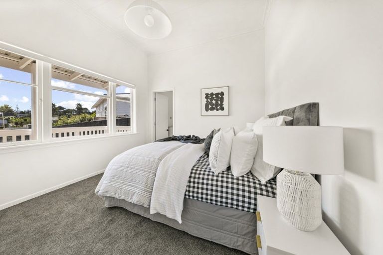 Photo of property in 16 Elliot Street, Riverhead, 0820