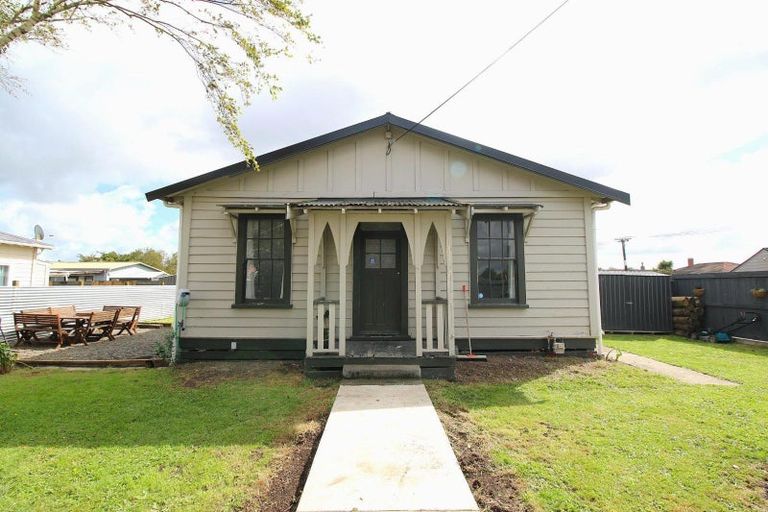 Photo of property in 14 Fairs Road, Milson, Palmerston North, 4414