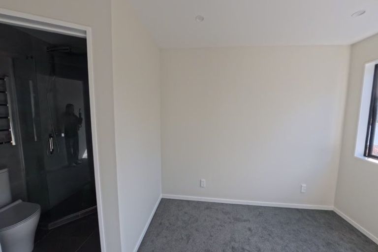 Photo of property in 6/20 William Souter Street, Forrest Hill, Auckland, 0620