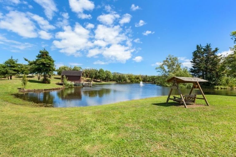 Photo of property in 132 Milne Drive, Paraparaumu, 5032