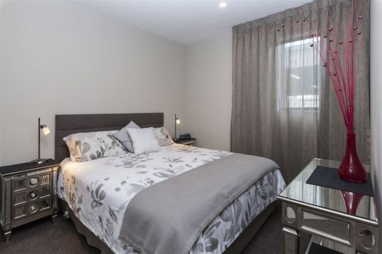 Photo of property in 50 Kilmore Street, Christchurch Central, Christchurch, 8013