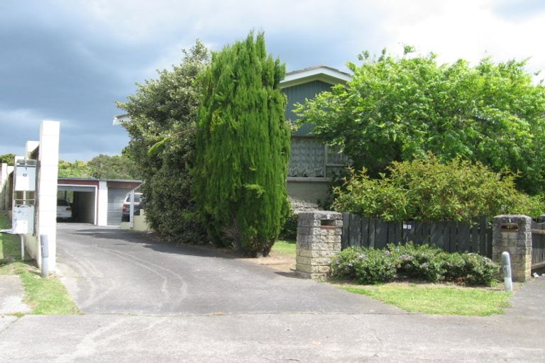 Photo of property in 2/14 Lismore Place, Papatoetoe, Auckland, 2025