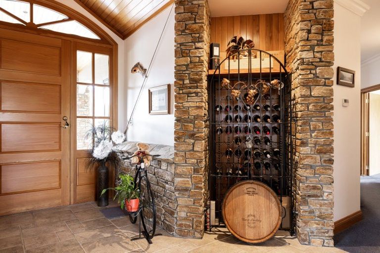 Photo of property in 18 Airport Road, Omarama, 9412