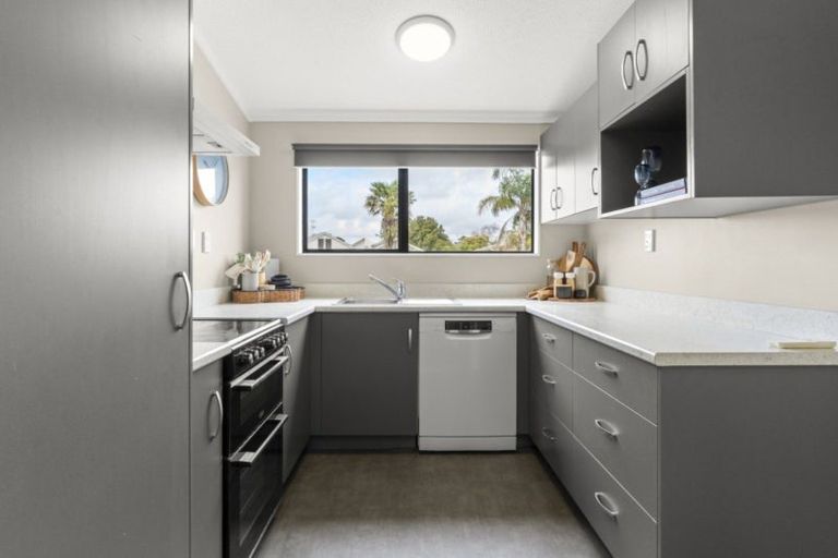 Photo of property in 88 Eversham Road, Mount Maunganui, 3116