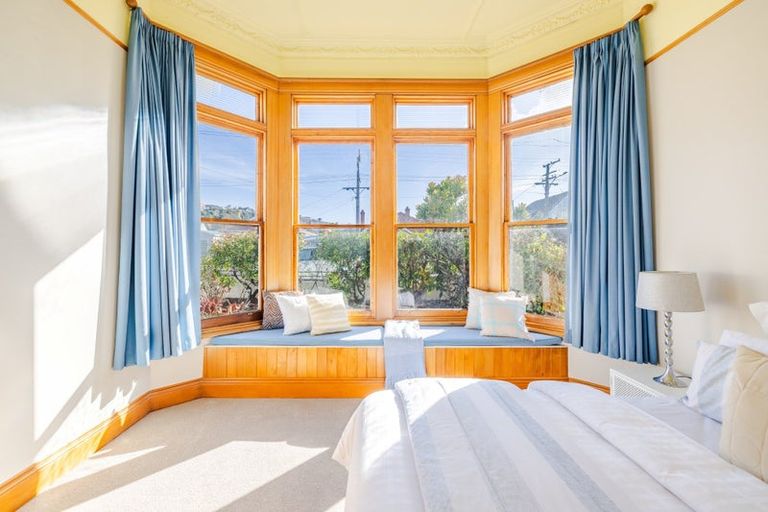 Photo of property in 28 Coughtrey Street, Saint Clair, Dunedin, 9012