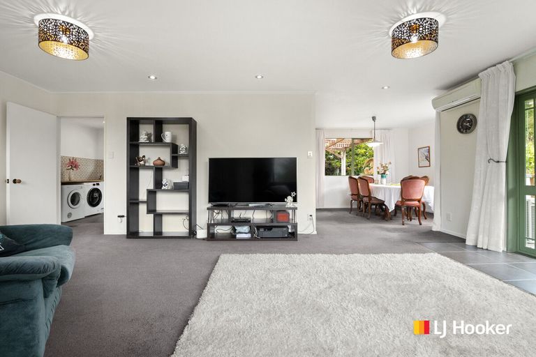Photo of property in 4a Ronay Street, Bradford, Dunedin, 9011