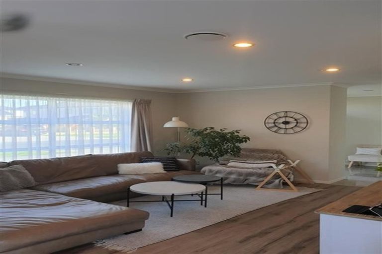 Photo of property in 39 Charlestown Drive, Flat Bush, Auckland, 2019