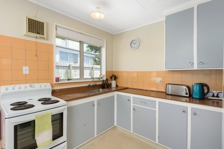 Photo of property in 13a Harris Street, Te Puke, 3119