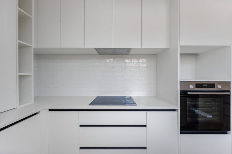 Photo of property in 142 Moore Street, Hillcrest, Auckland, 0627