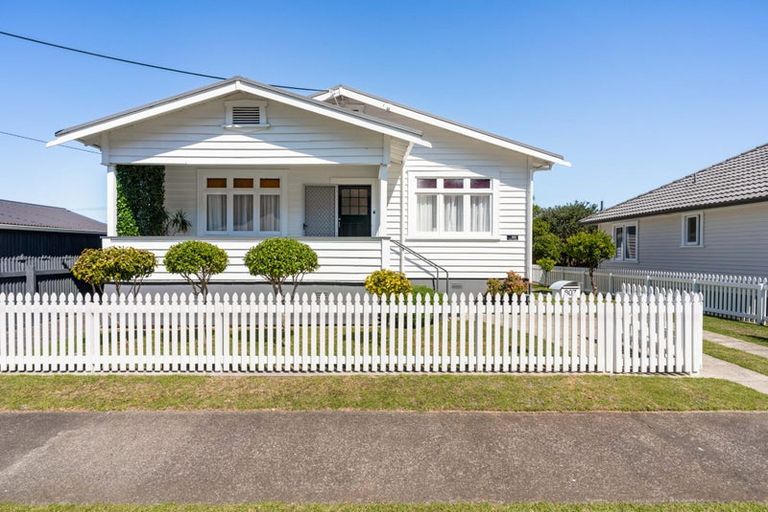 Photo of property in 805 Queen Street, Thames, 3500