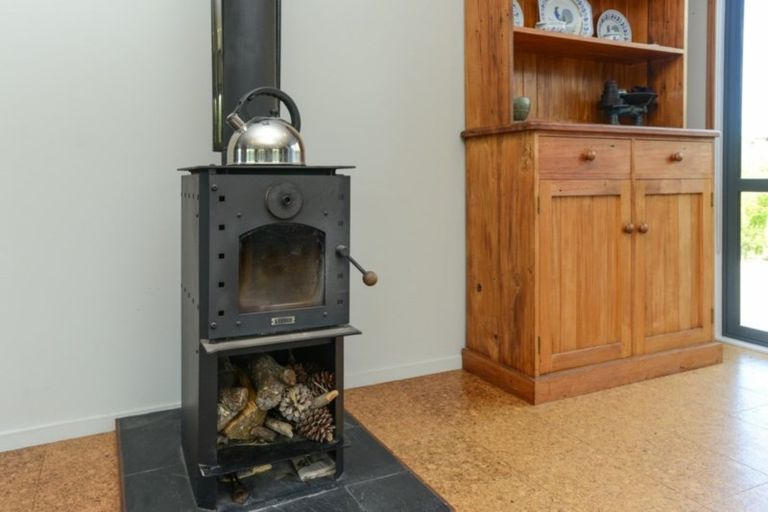 Photo of property in 43 Shoal Beach Road, Aramoana, Waipawa, 4271