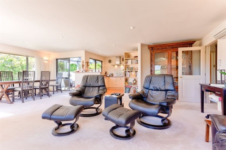 Photo of property in 72 Meadowstone Drive, Wanaka, 9305