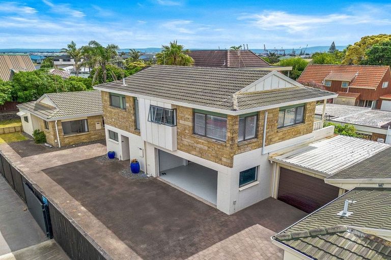 Photo of property in 34b Tweed Street, Mount Maunganui, 3116