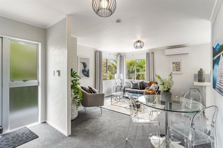 Photo of property in 23 Tawa Road, Te Atatu Peninsula, Auckland, 0610