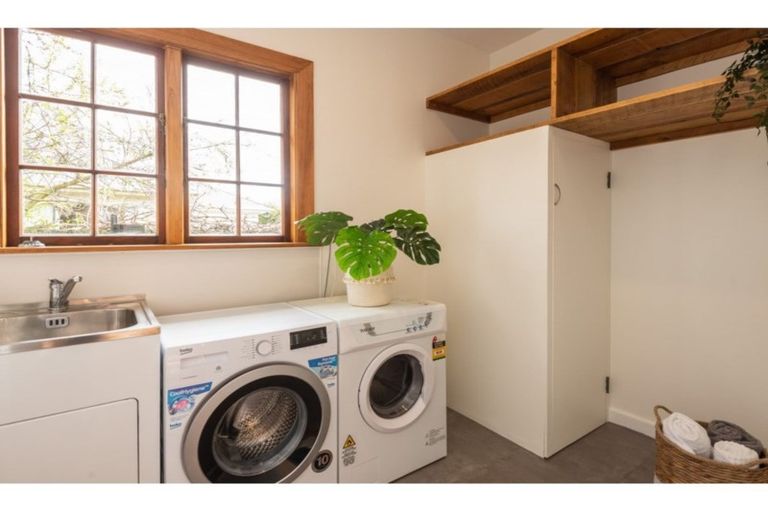 Photo of property in 157 Innes Road, St Albans, Christchurch, 8052