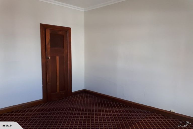 Photo of property in 29 Constable Street, Newtown, Wellington, 6021