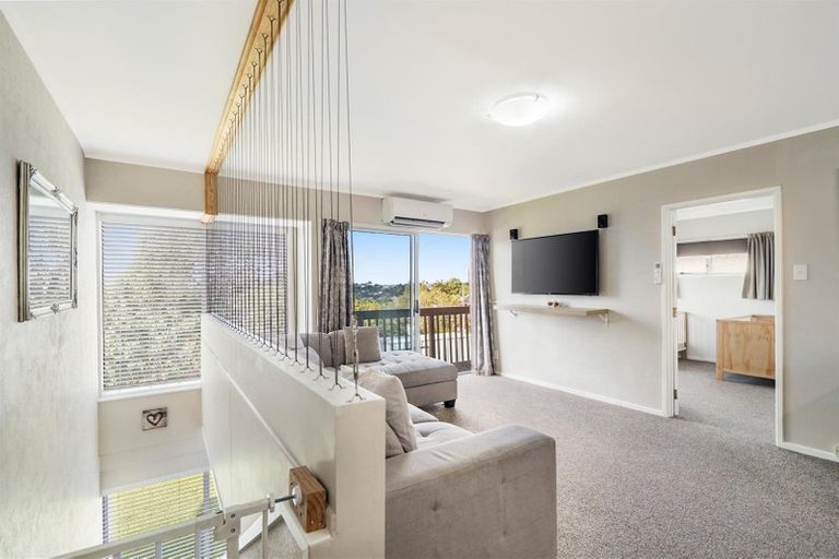 Photo of property in 1/131 Glamorgan Drive, Torbay, Auckland, 0630