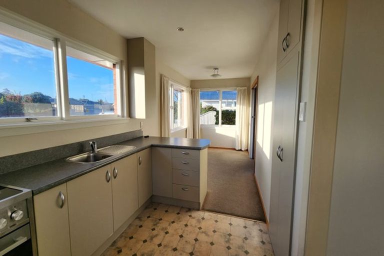 Photo of property in 11 Blakehall Place, Spreydon, Christchurch, 8024