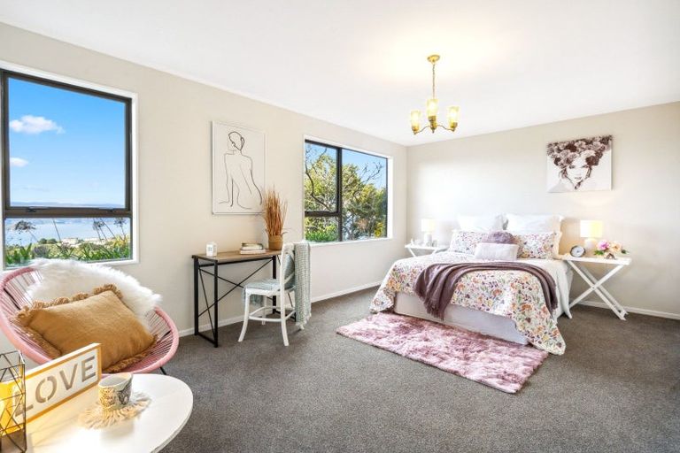 Photo of property in 20 Gurkha Crescent, Khandallah, Wellington, 6035