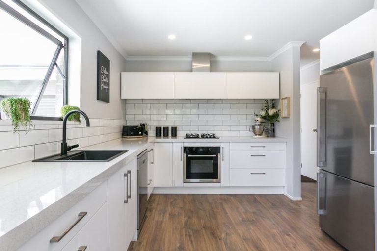Photo of property in 1a Ypres Street, Greenmeadows, Napier, 4112