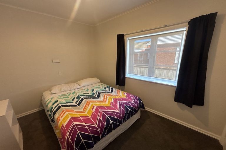 Photo of property in 28 Douglas Street, Waiwhetu, Lower Hutt, 5010
