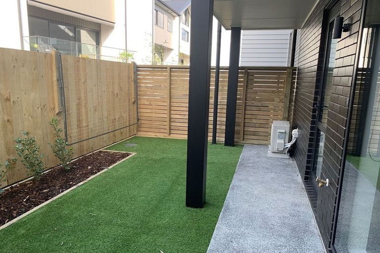 Photo of property in 24 Panoni Lane, Howick, Auckland, 2014