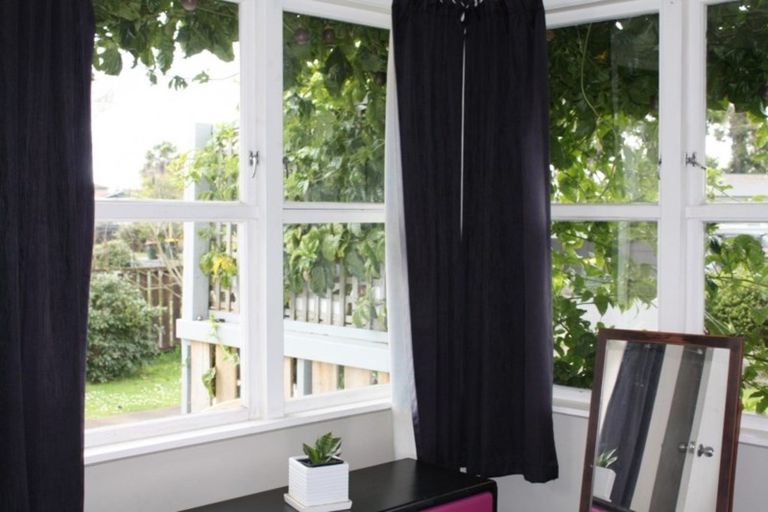 Photo of property in 35 Scott Road, Papakura, 2110