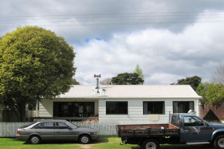 Photo of property in 38 Hinekura Avenue, Taupo, 3330