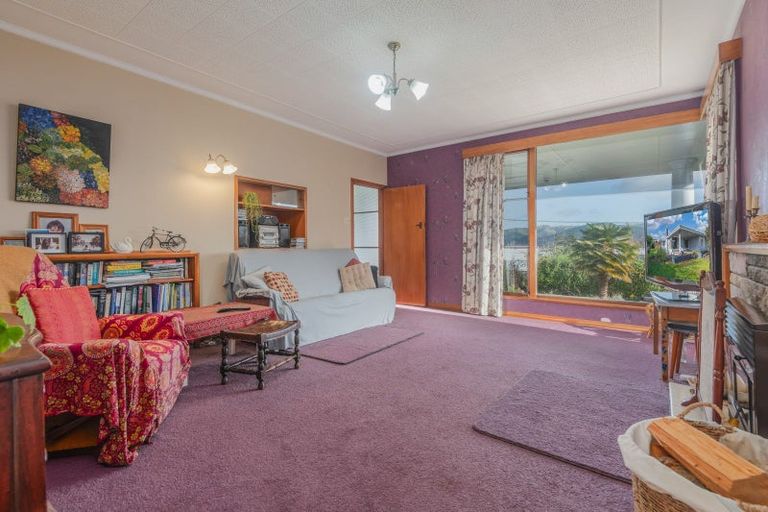 Photo of property in 72 Ormond Street, Woodville, 4920