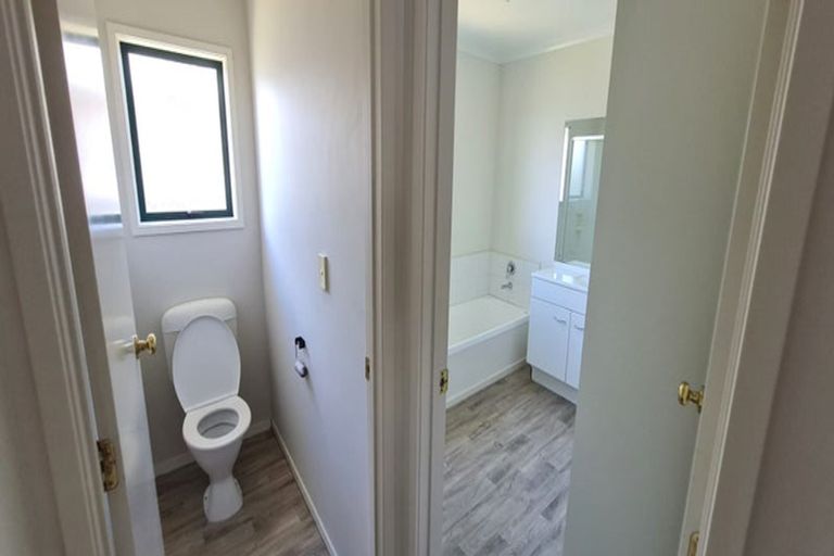 Photo of property in 7 Station Road, Takanini, 2112