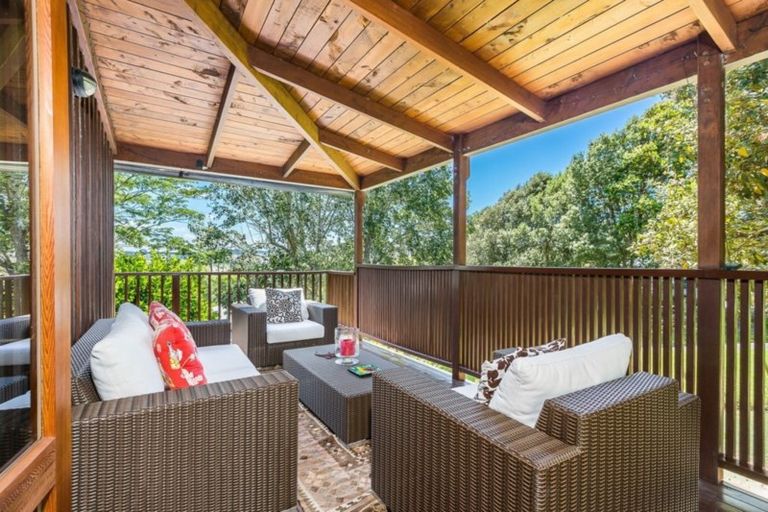 Photo of property in 14c Moffat Road, Red Beach, 0932