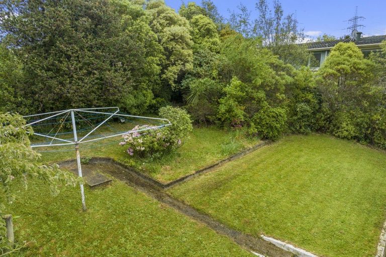 Photo of property in 69 Centennial Avenue, Helensburgh, Dunedin, 9010