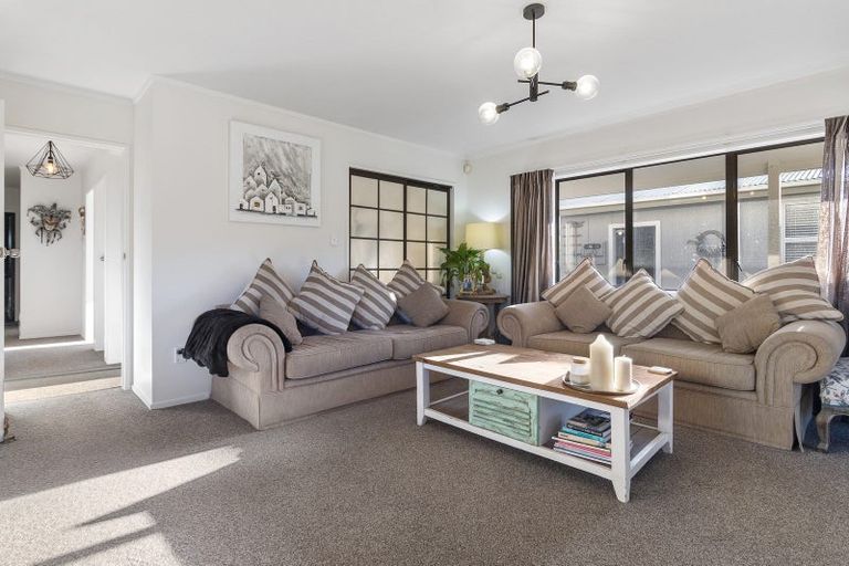 Photo of property in 403 Harbour View Road, Whangamata, 3620