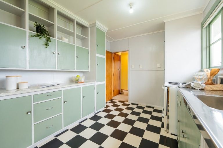 Photo of property in 51 Nottingham Avenue, Awapuni, Palmerston North, 4412