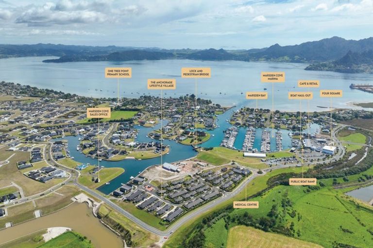 Photo of property in 4 Aho Lane, One Tree Point, 0118