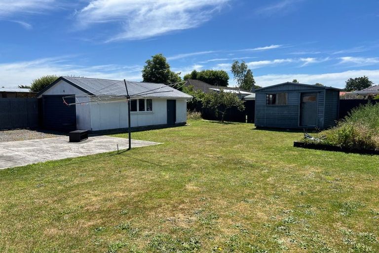 Photo of property in 64 Mahars Road, Mairehau, Christchurch, 8052
