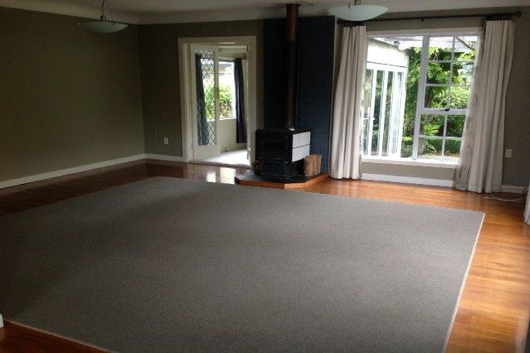 Photo of property in 75a Hinau Street, Riccarton, Christchurch, 8041