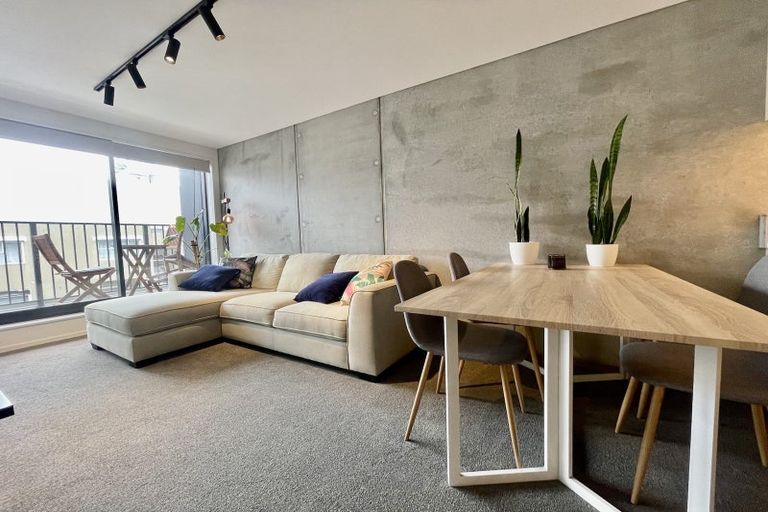 Photo of property in 202/21u King Street, Mount Cook, Wellington, 6021