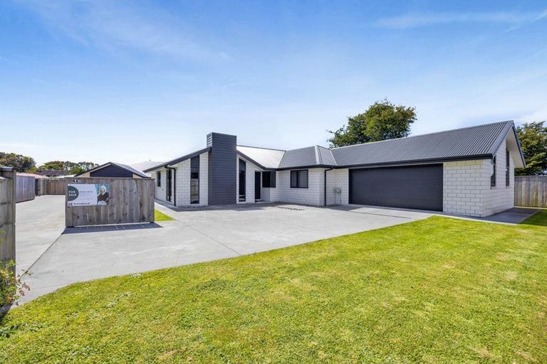 Photo of property in 48a Celia Street, Stratford, 4332