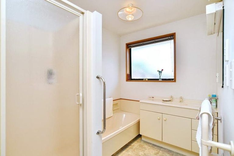 Photo of property in 15b Queen Street, Rangiora, 7400