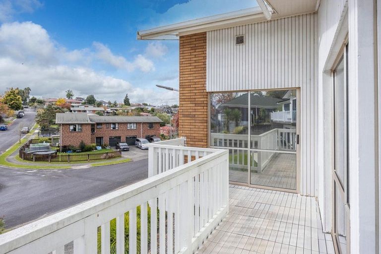 Photo of property in 16 Garthwood Road, Hillcrest, Hamilton, 3216