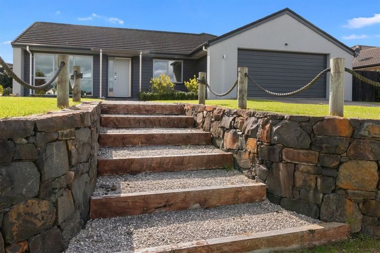 Photo of property in 40 Leeward Drive, Whitianga, 3510