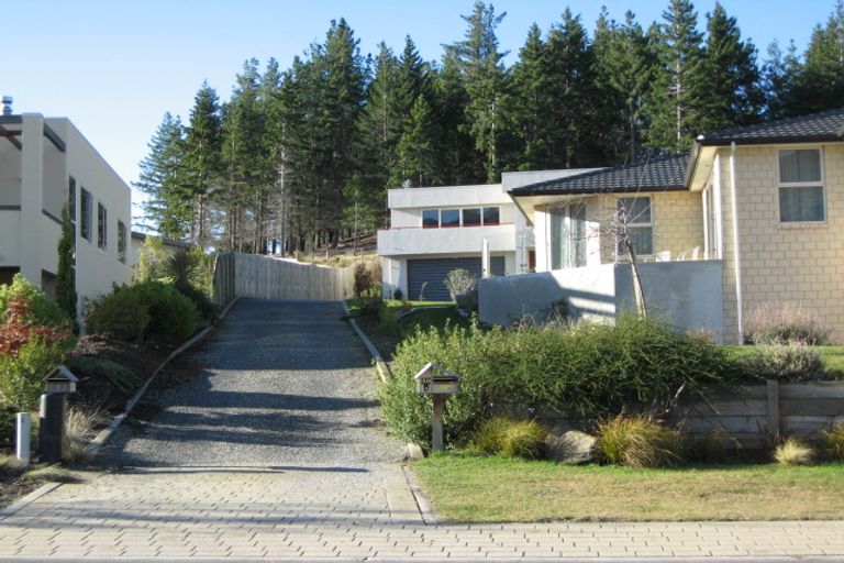 Photo of property in 39a Kings Drive, Wanaka, 9305