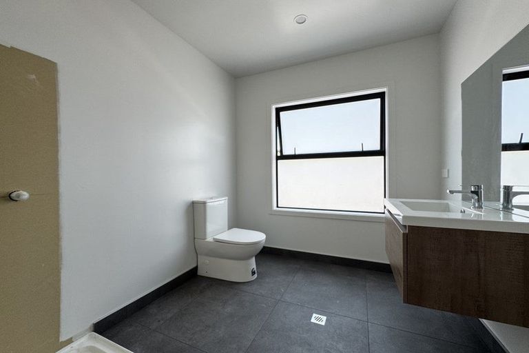 Photo of property in 15 Te Ara O Toroa, Wainuiomata, Lower Hutt, 5014