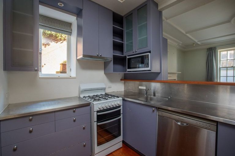 Photo of property in 17u2 Oriental Terrace, Oriental Bay, Wellington, 6011