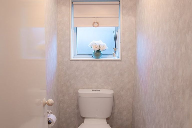 Photo of property in 37 Luculia Drive, Mount Maunganui, 3116