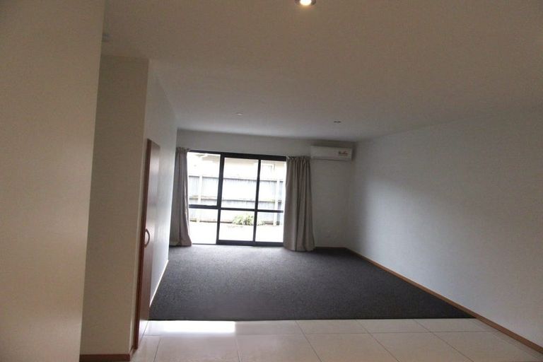 Photo of property in 16 George Street, Riccarton, Christchurch, 8041