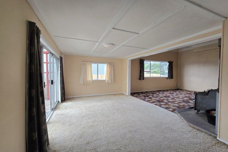 Photo of property in 249 Sewell Street, Hokitika, 7810