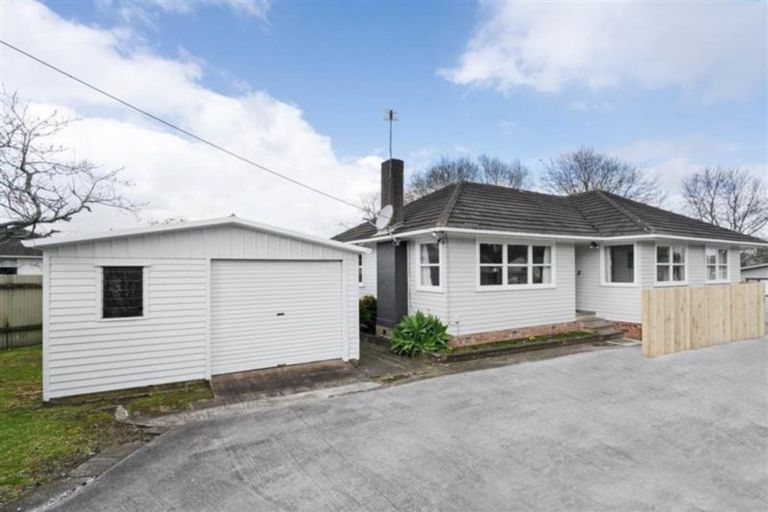 Photo of property in 8 Haddon Street, Mangere East, Auckland, 2024