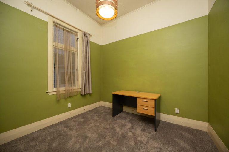 Photo of property in 19 Frederick Street, Terrace End, Palmerston North, 4410